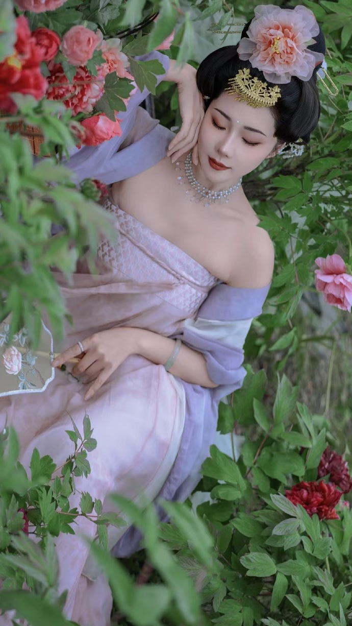 漫长的季节 封面